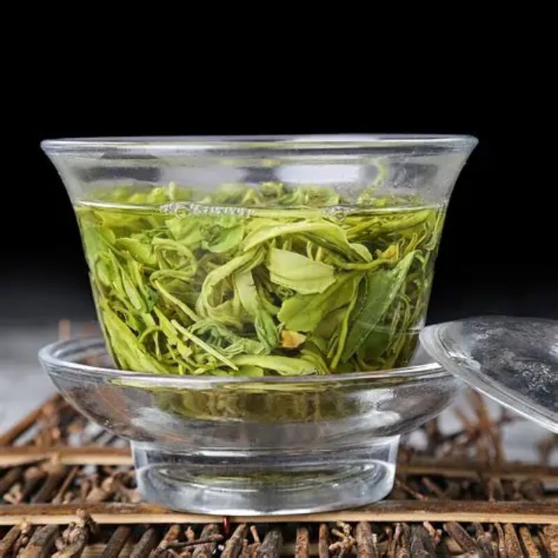 Organic Premium Handmade Longjing Green Tea — Loose-Leaf Chinese Dragon Well Tea for Focus & Metabolism Support